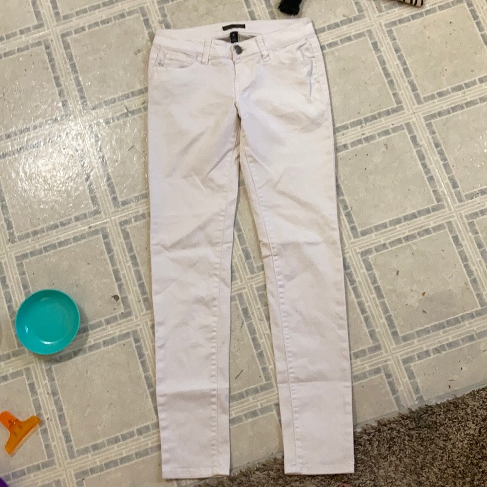 | White Skinny Jeans |